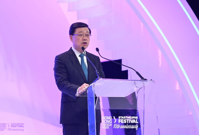 香港金融科技周 x StartmeupHK創業節2025主論壇圓滿結束　全城創新盛事持續精彩